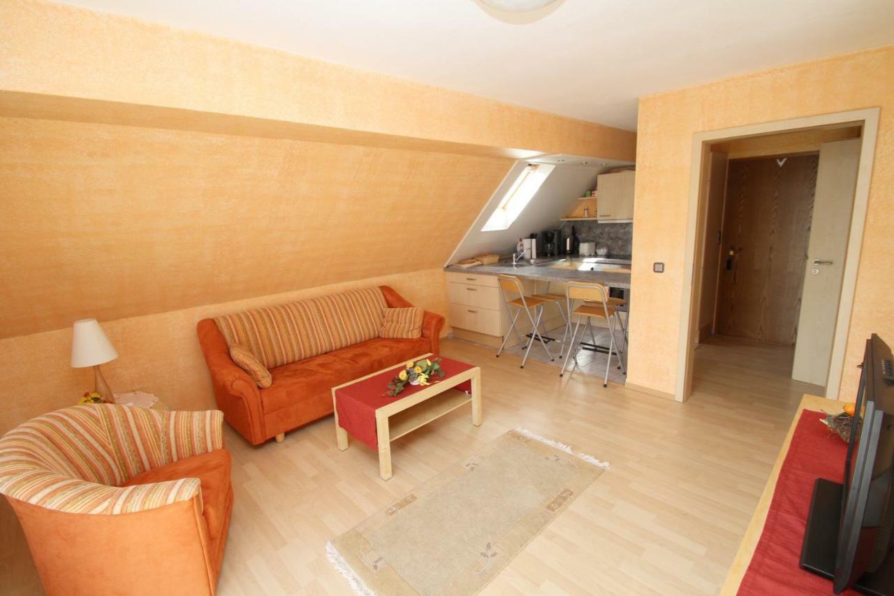 Ferienwohnung Edelbrenner 림바크 외부 사진