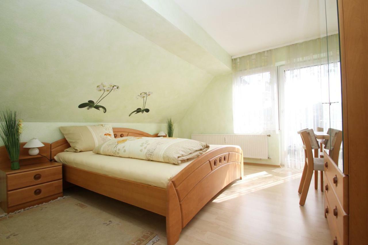 Ferienwohnung Edelbrenner 림바크 외부 사진